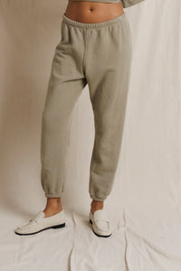 dark olive speckled